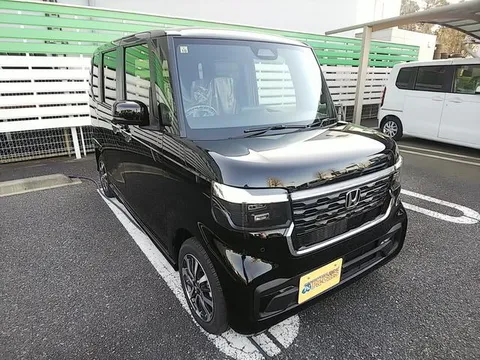 Honda N-BOX Custom