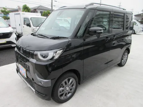 Mitsubishi Delica Mini