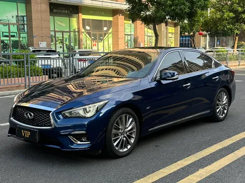 Infiniti Q50L