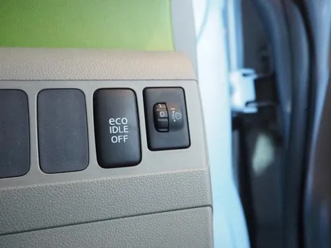 Toyota Pixis Space