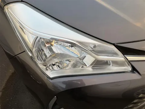 Toyota Yaris (Vitz)