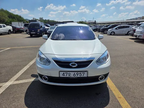 Renault SM3