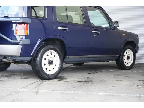 Nissan Rasheen