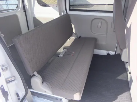Nissan Clipper