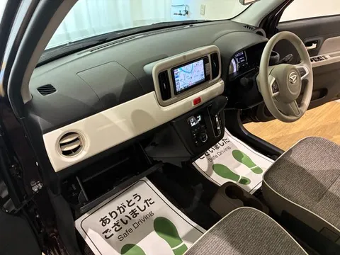 Daihatsu Mira Tocot
