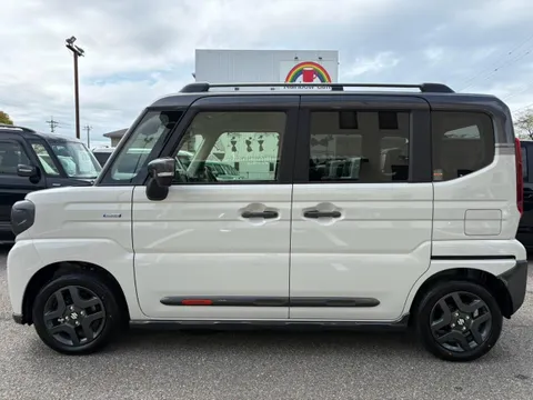 Suzuki Spacia Gear