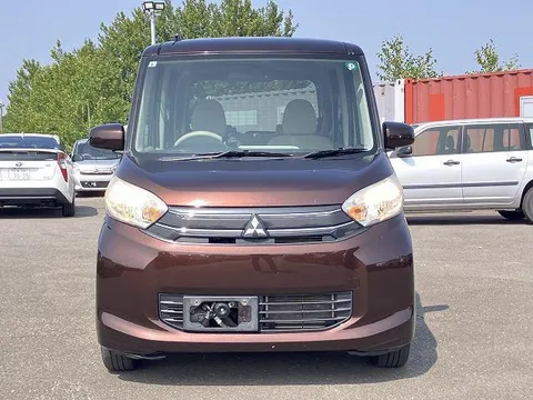 Mitsubishi eK Space