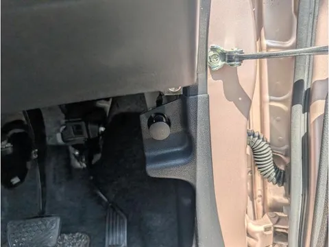 Daihatsu Mira Tocot