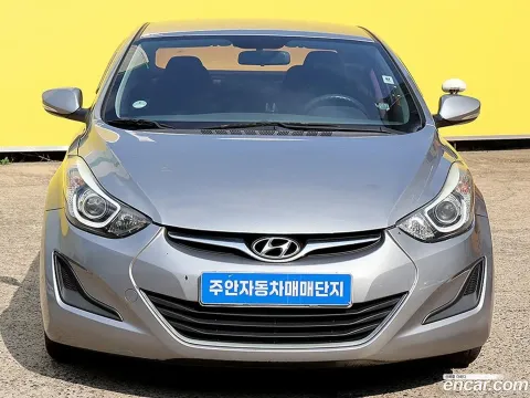 Hyundai Elantra (Avante)