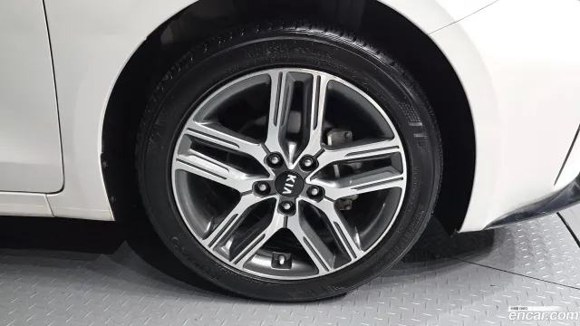 Kia Cerato (K3)