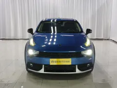 Lynk & Co Lynk & Co 02