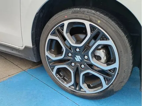 Suzuki Swift Sport