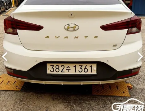 Hyundai Elantra (Avante)
