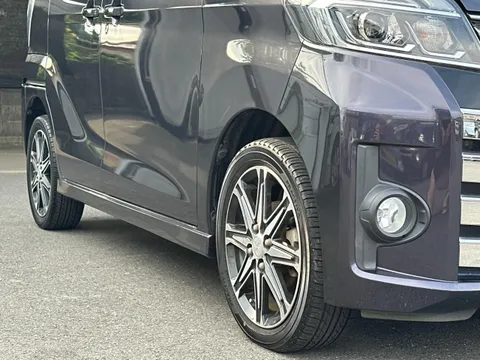 Mitsubishi eK Space Custom