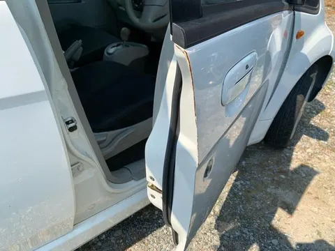 Mitsubishi I