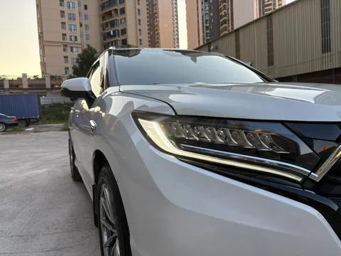 Honda UR-V