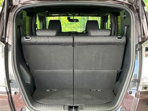 Honda N-BOX Slash