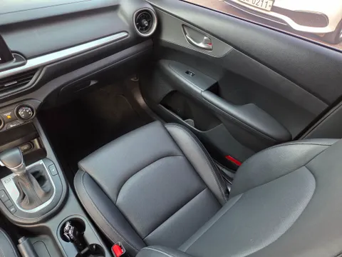 Kia Cerato (K3)