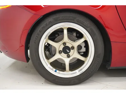 Mazda MX-5 (Roadster)