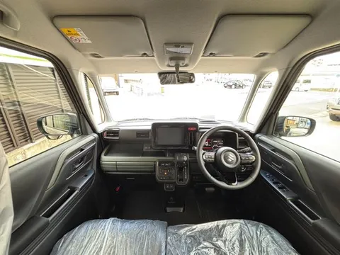 Suzuki Spacia Gear