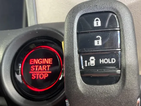 Honda N-BOX Joy