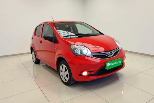 BYD F0