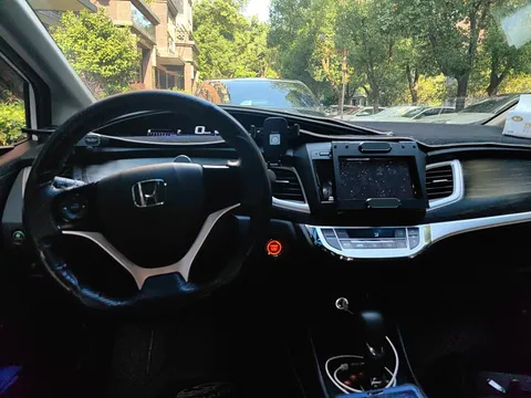Honda Jade