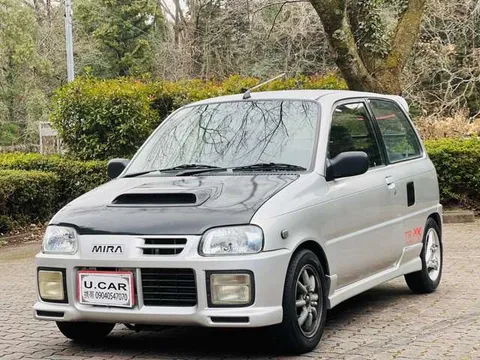 Daihatsu Mira