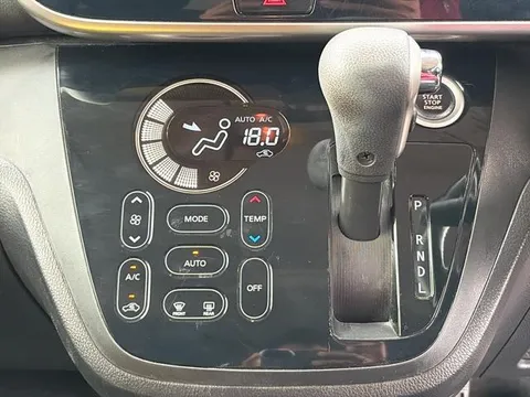 Mitsubishi eK Space Custom