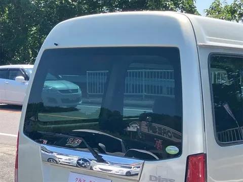 Subaru Sambar Van