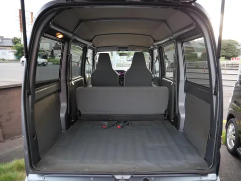Mitsubishi Minicab Van