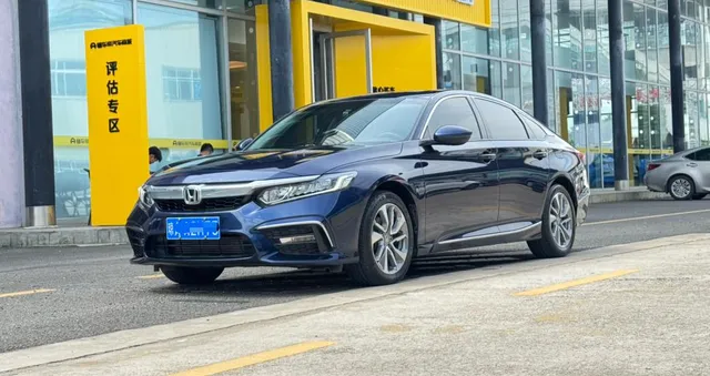 Honda Inspire