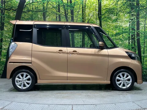 Nissan Dayz Roox