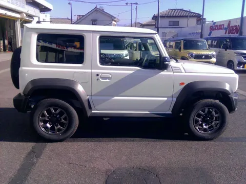 Suzuki Jimny Sierra