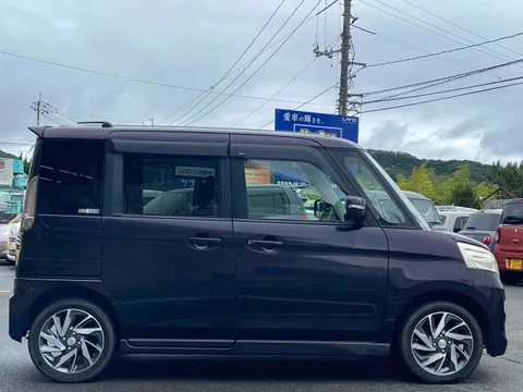 Suzuki Spacia