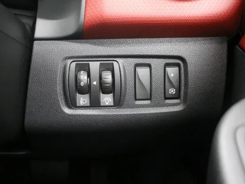 Renault Lutecia