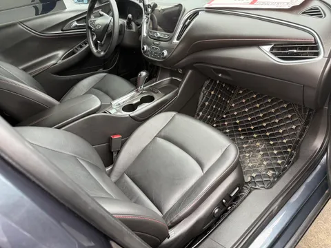 Chevrolet Malibu XL