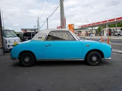 Nissan Figaro