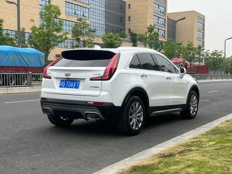 Cadillac XT4