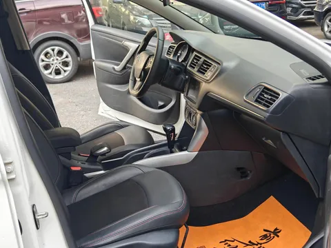 Citroen C3-XR