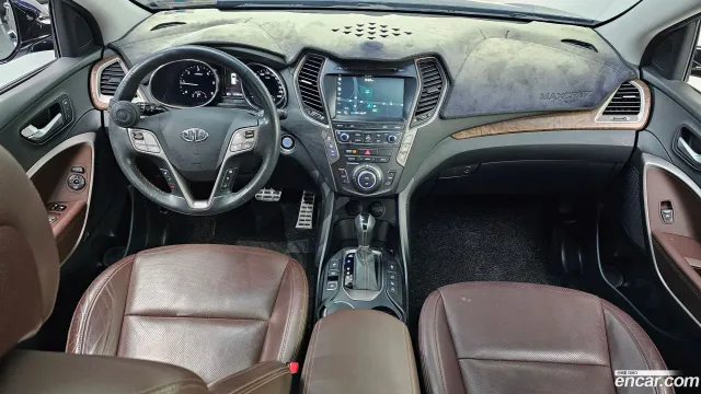 Hyundai Grand Santa Fe (Maxcruz)