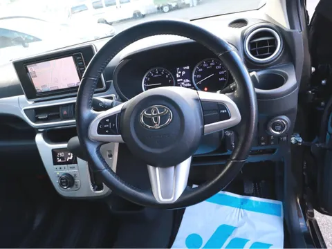 Toyota Pixis Joy