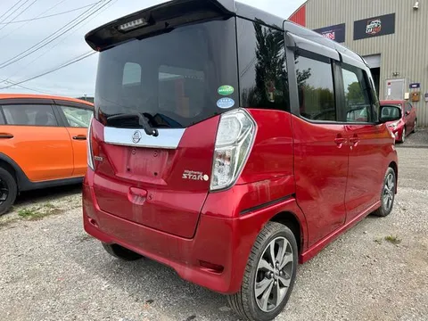 Nissan Dayz Roox