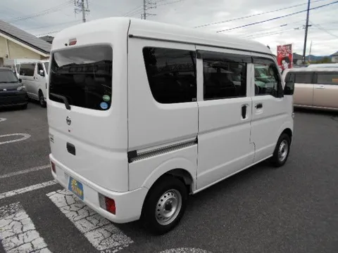 Nissan Clipper