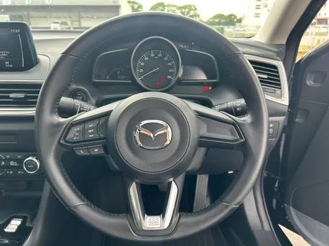 Mazda Mazda3 (Axela)