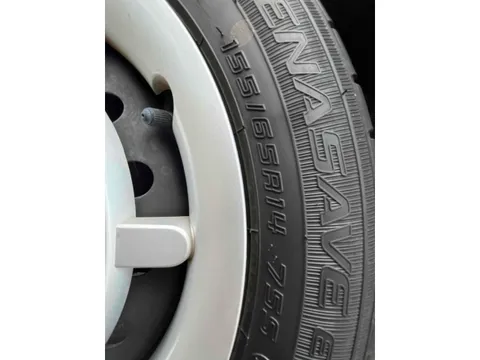 Daihatsu Mira Tocot