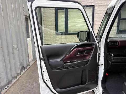 Suzuki Spacia Custom