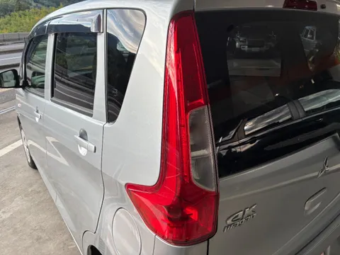 Mitsubishi eK Wagon