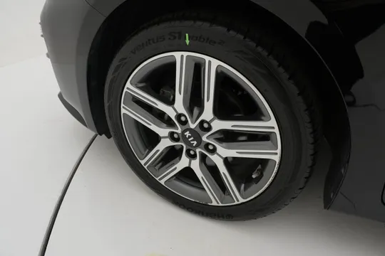 Kia Cerato (K3)