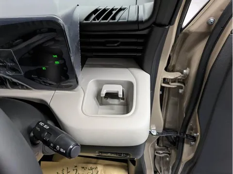 Mitsubishi Delica Mini